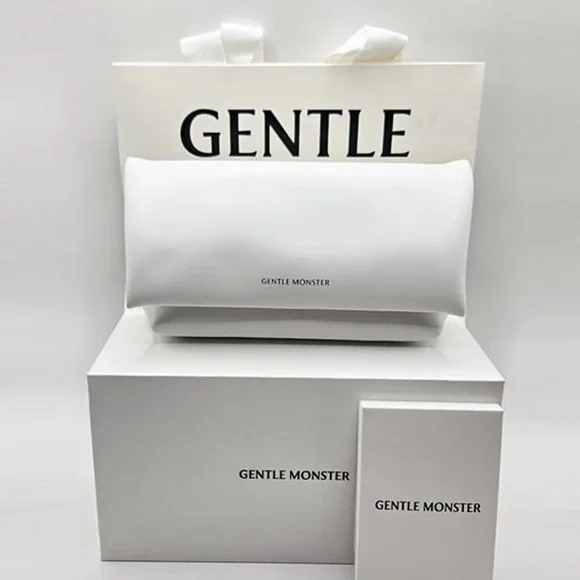 Stylish Silver Sunglasses - Picture 6 of 6